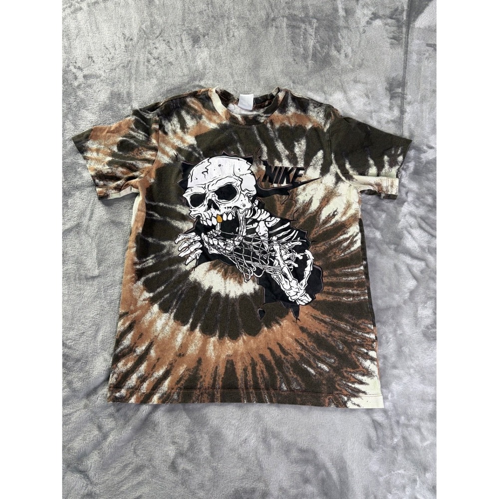 Nike Basketball T-Shirt Mens M Brown Crew Neck Short Sleeve All Seasons